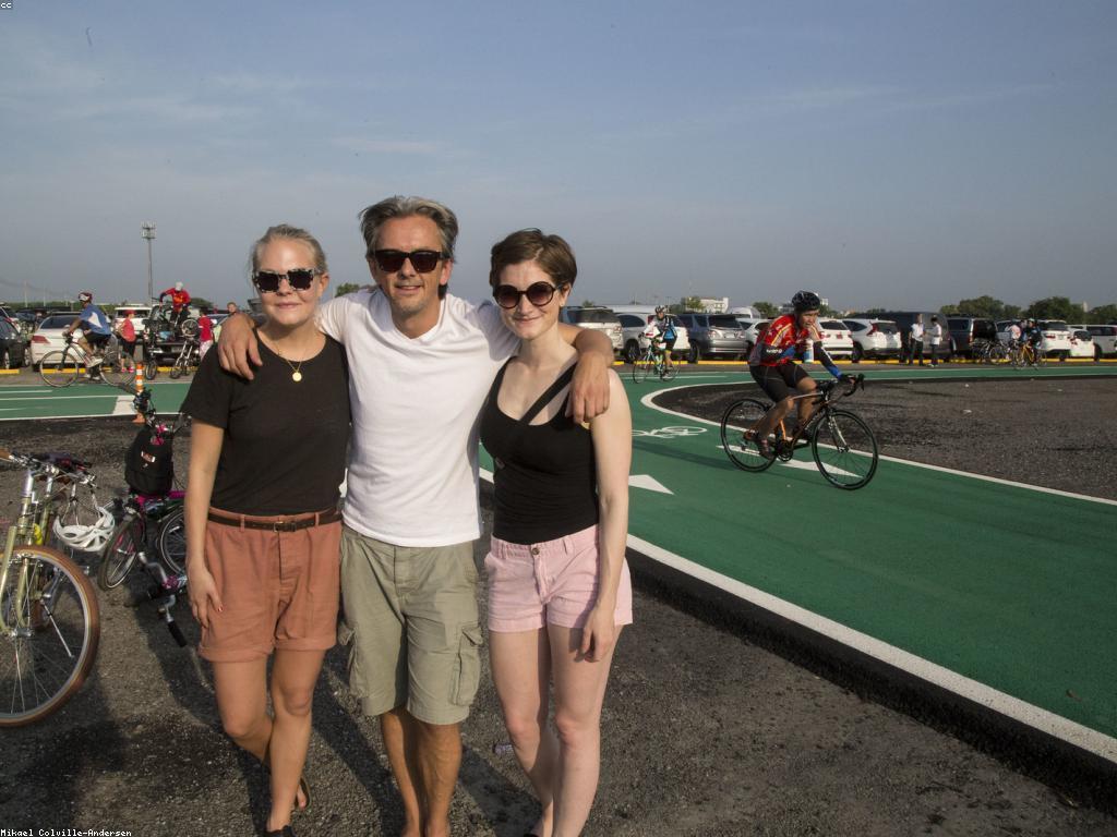 គម្រប់គ្រងគម្រោងដោយការបង្ហាញដំណើរការ